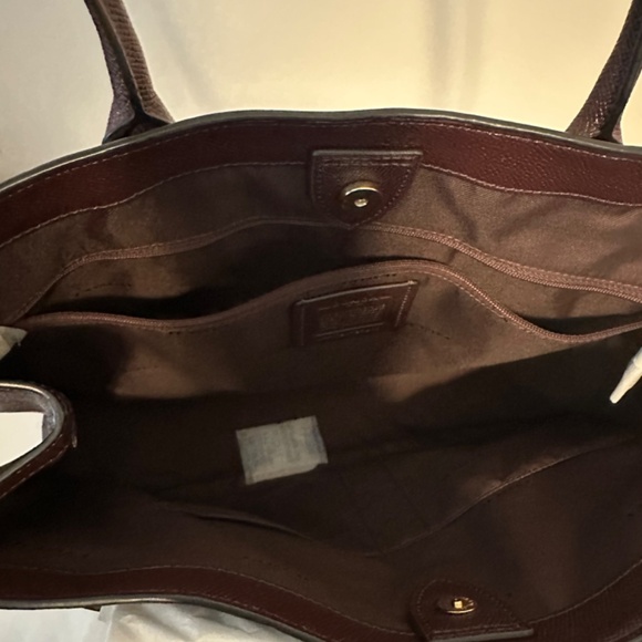 Coach Bailey Carryall in Crossgrain Leather, Oxblood - Picture 4 of 7